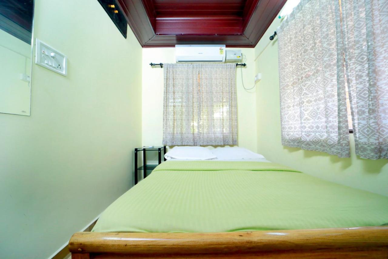 Villa Swasthi Griha Aranmula Esterno foto