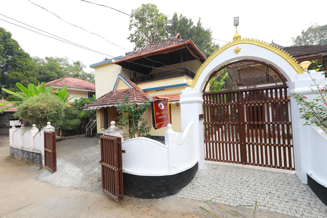 Villa Swasthi Griha Aranmula Esterno foto